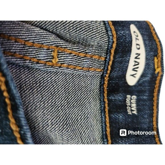 Womens Old Navy Curvy Bootcut SZ  4 short - Picture 2 of 5